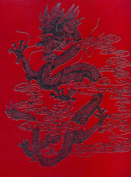 Capa do livro da National Geographic "Journey into China"