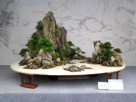 376106_650377228322157_6039204_n